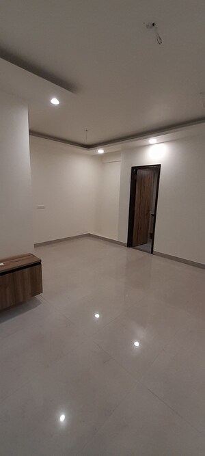 Building Lobby in 2 BHK Apartment at Nimbus The Express Park View II, Chi V Greater Noida – for Sale