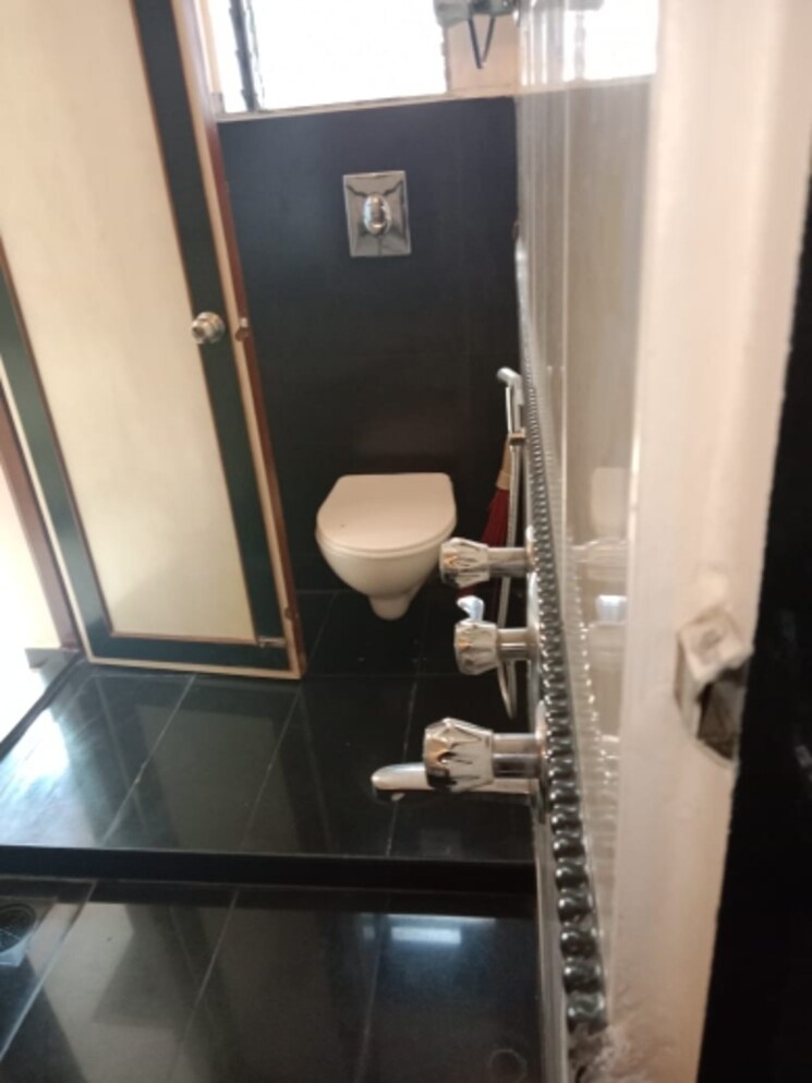Bathroom, atlanta-heights 3 Bedroom 1250 Sq.Ft. Apartment In Prabhadevi Mumbai 8514021