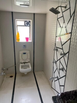 Attached Bathroom in 3 BHK Apartment at Atlanta Heights, Prabhadevi – for Sale