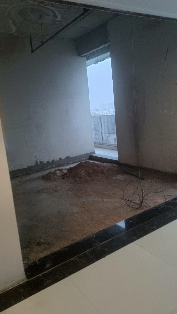 Team Area, spectrum-metro Commercial Office Space 480 Sq.Ft. In Sector 75 Noida 8514029