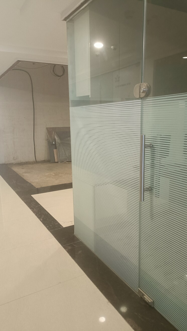 Team Area, spectrum-metro Commercial Office Space 480 Sq.Ft. In Sector 75 Noida 8514029