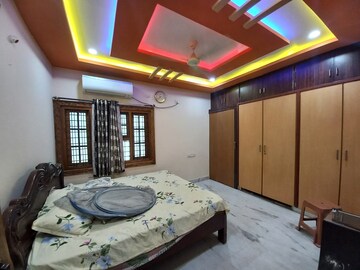 Room in 3 BHK Apartment at Kondapur – for Rent
