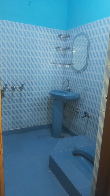 Bathroom in 2 BHK Builder Floor at Mayur Vihar – for Sale