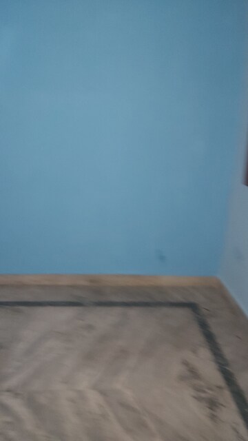 Room in 2 BHK Builder Floor at Mayur Vihar – for Sale