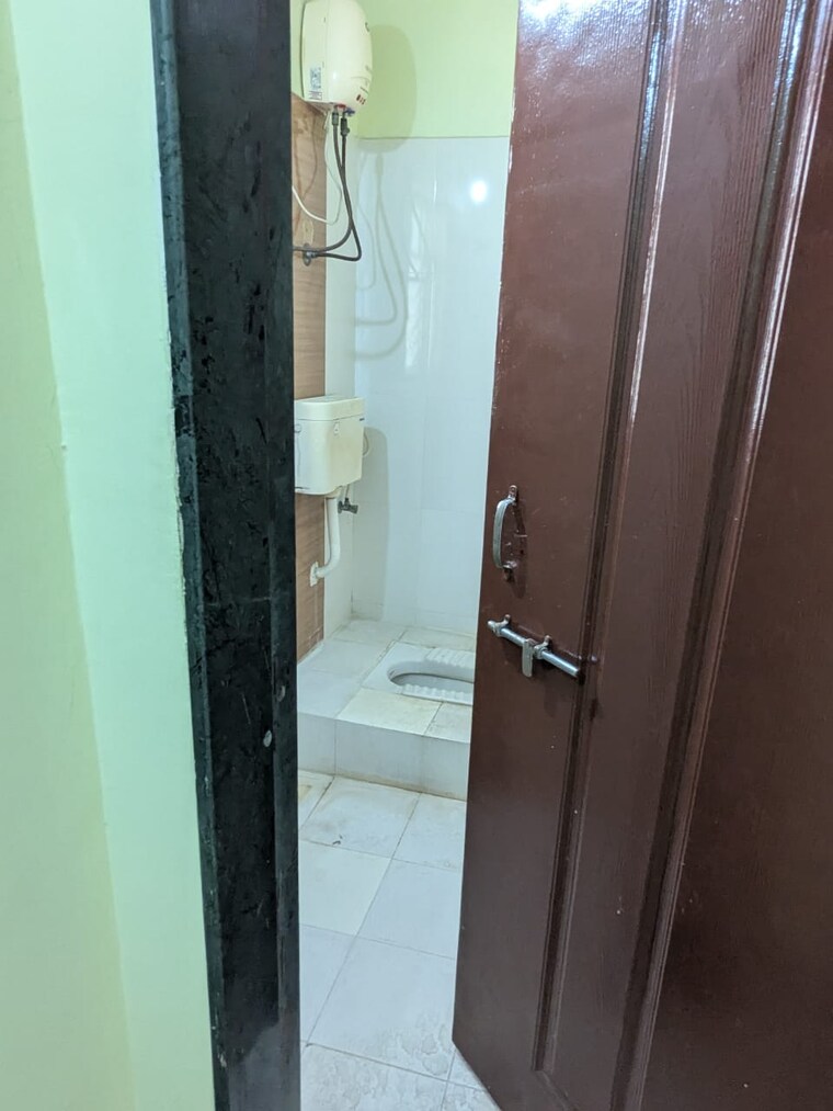 Bathroom, gk-rose-county 2.5 Bedroom 1250 Sq.Ft. Apartment In Pimple Saudagar Pune 8514054