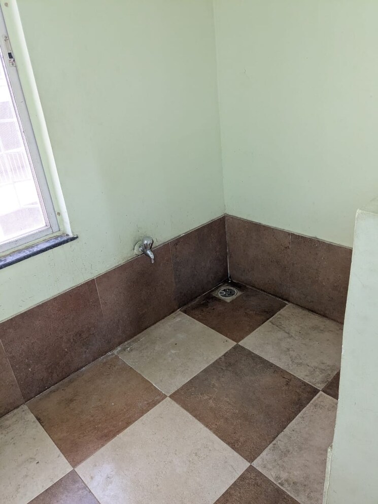 Bathroom, gk-rose-county 2.5 Bedroom 1250 Sq.Ft. Apartment In Pimple Saudagar Pune 8514054