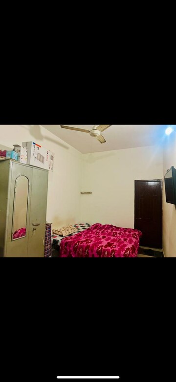 Room in 1 BHK Independent House at Sector 24 – for Rent