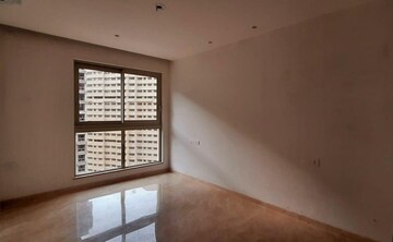 Bedroom in 2 BHK Apartment at Hiranandani Castle Rock, Powai – for Rent