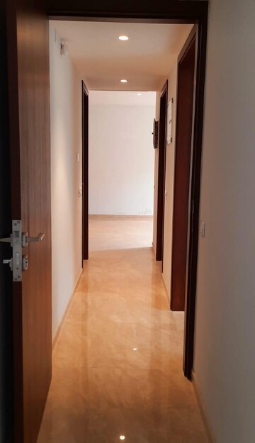  2 BHK Apartment at Hiranandani Castle Rock, Powai – for Rent
