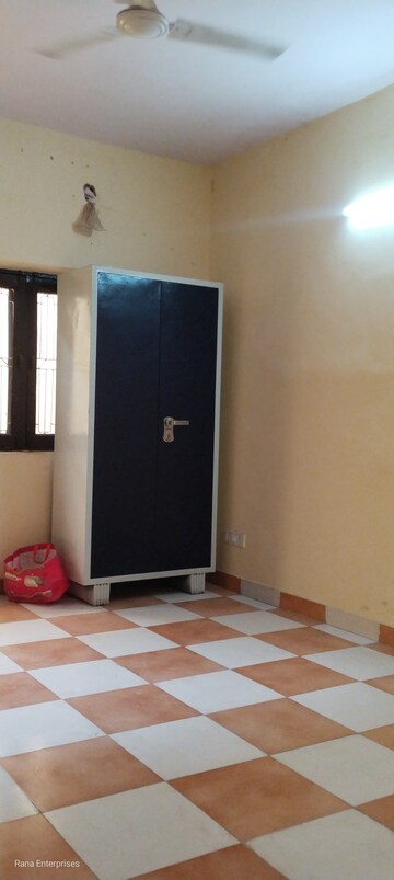 Living Room in 2 BHK Builder Floor at Ansal Plaza Sector-23, Sector 23 – for Rent