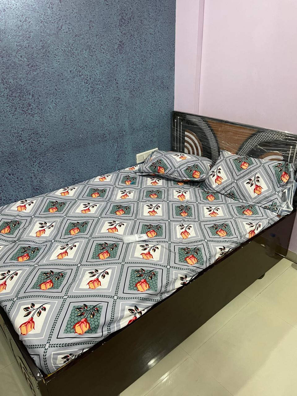 2 BHK + Servant Room Apartment For Sale in Shree Sadan Vasna