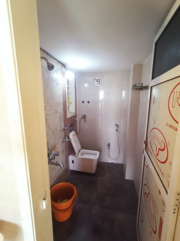 Bathroom, ram-chandra-complex 1 Bedroom 625 Sq.Ft. Apartment In Dombivli West Thane 8514148