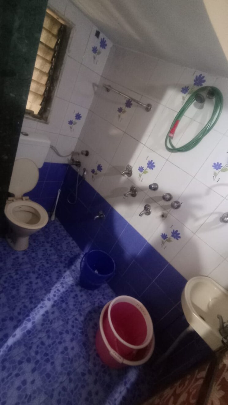 Bathroom, himalaya-chhaya-chs 2 Bedroom 950 Sq.Ft. Apartment In Dombivli West Thane 8514164