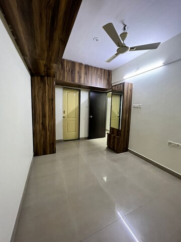Room in 2 BHK Apartment at Satyam Pride Panvel, New Panvel East – for Rent