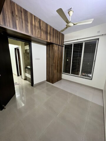 Room in 2 BHK Apartment at Satyam Pride Panvel, New Panvel East – for Rent