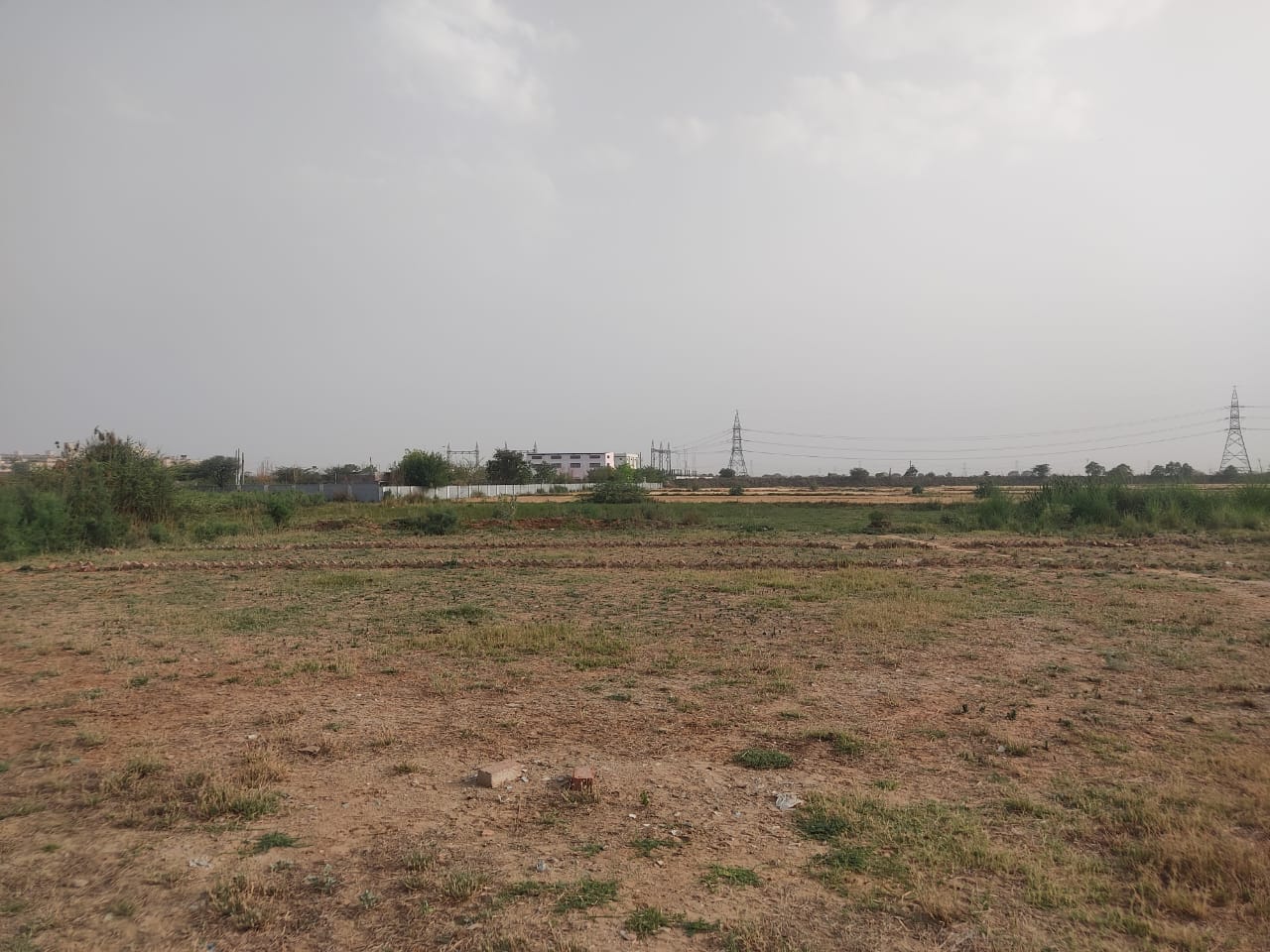 Plot For Sale in Badsa Sector 9