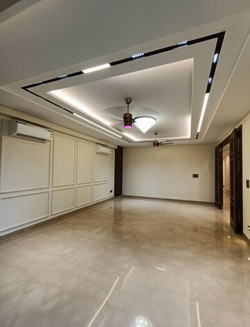 4 BHK Builder Floor For Rent in Navjeevan Vihar