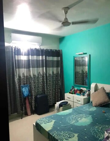 Room in 2 BHK Independent House at Aliganj – for Rent