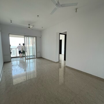 Room in 2 BHK Apartment at JP Decks, Mira Nagar – for Rent
