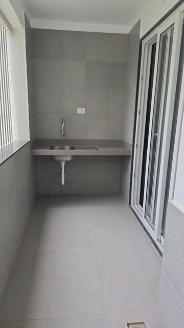  4 BHK Apartment at Model Colony – for Rent