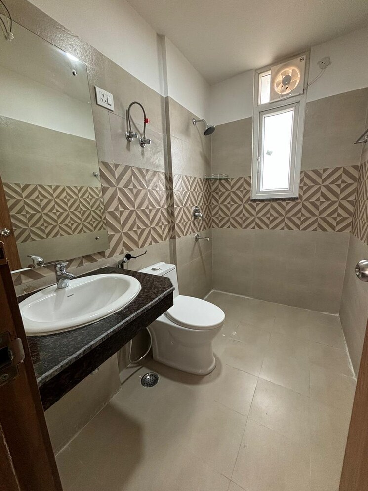 Bathroom, futec-gateway 3 Bedroom 1485 Sq.Ft. Apartment In Sector 75 Noida 8514305