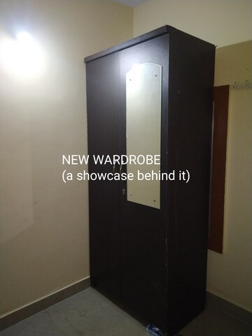 Room in 2 BHK Builder Floor at Btm Layout 1 – for Rent