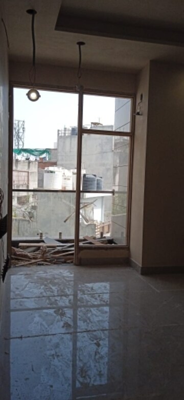 Room in 2 BHK Apartment at Palam – for Sale