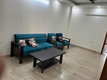 3 BHK Builder Floor For Rent in Sector 52