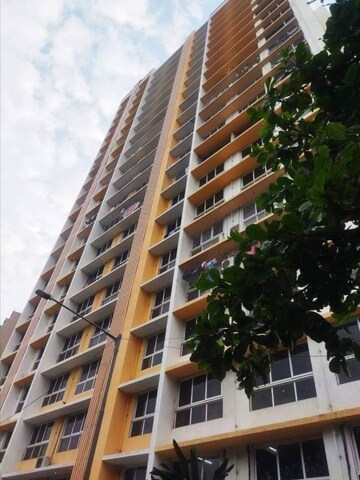  Pg – Entrance View at Andheri East - for Rent