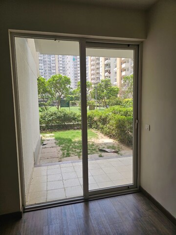 Room in 3 BHK Apartment at Emaar Imperial Gardens, Sector 102 – for Rent