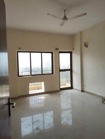 3.5 BHK Apartment For Rent in Ardee City Palm Grove Heights, Sector 52