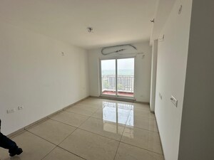Room in 3 BHK Apartment at Shalimar One World Belvedere Court 3, Gomti Nagar – for Sale