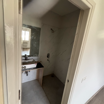 Attached Bathroom in 3.5 BHK Apartment at Silverglades The Melia First Citizen, Sohna Sector 33 – for Rent