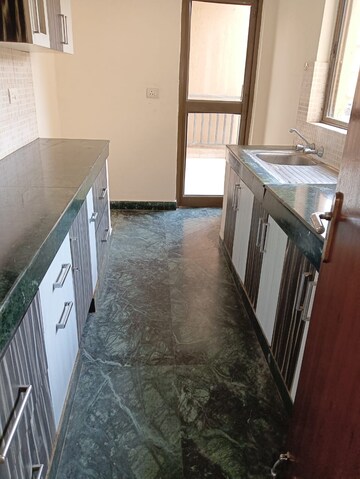 Kitchen in 3.5 BHK Apartment at Ardee City Palm Grove Heights, Sector 52 – for Rent