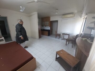 2 BHK Apartment For Rent in Mayuresh Apartment Kothrud, Kothrud