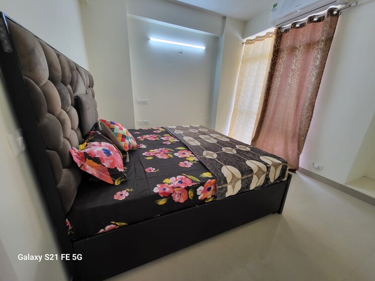 Bedroom, dlf-the-icon 4 Bedroom 2610 Sq.Ft. Apartment In Dlf Phase V Gurgaon 8514728