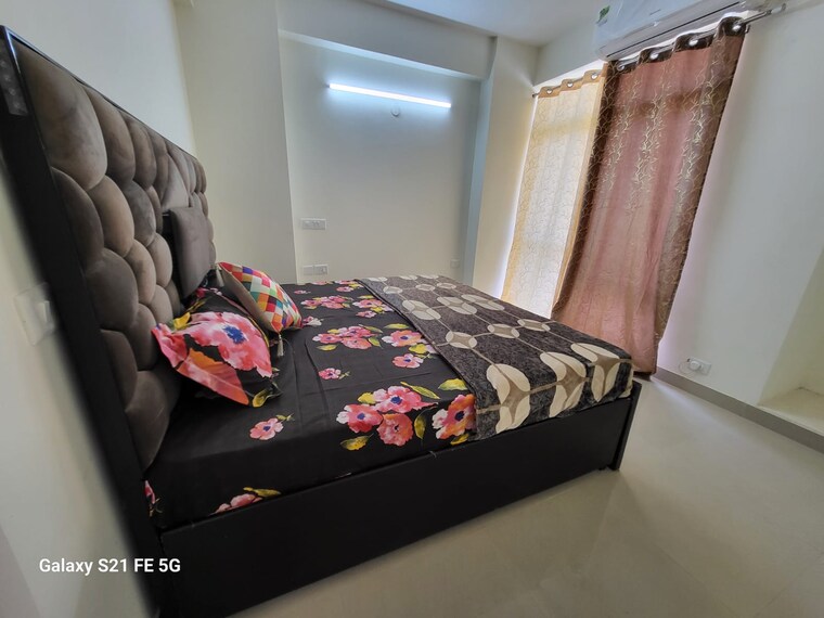 Bedroom, dlf-the-icon 4 Bedroom 2610 Sq.Ft. Apartment In Dlf Phase V Gurgaon 8514728