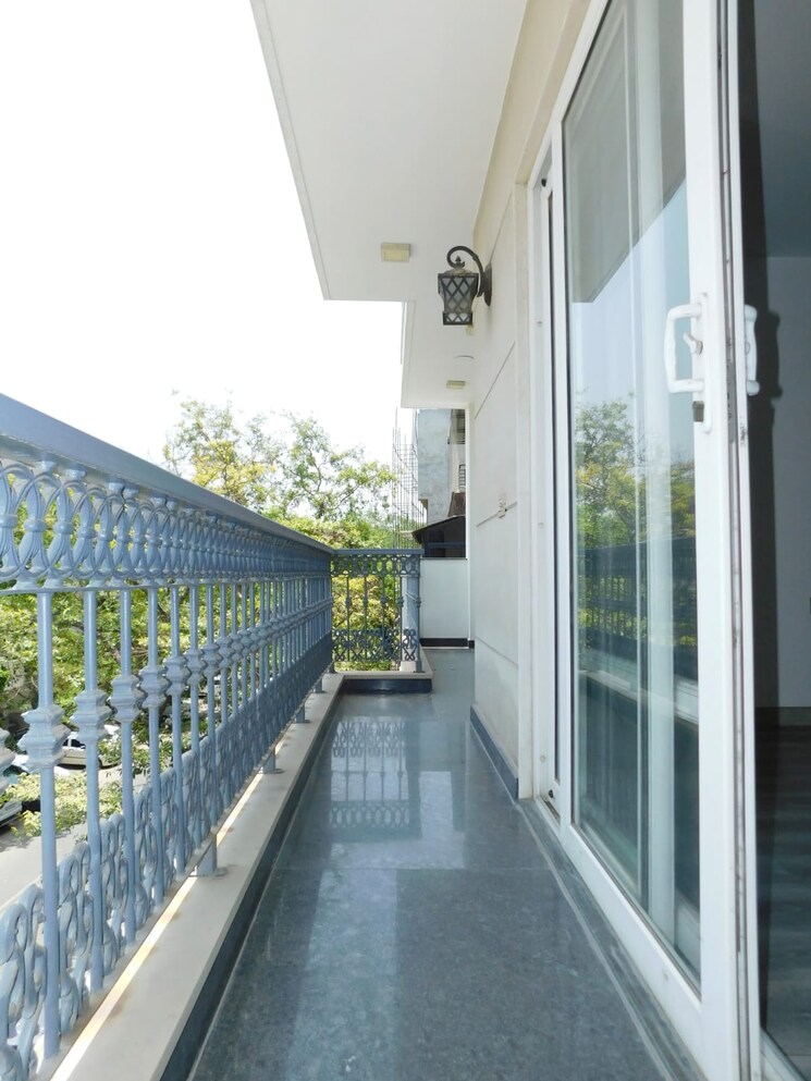 Balcony, greater kailash ii 4 Bedroom 3000 Sq.Ft. Apartment In Greater Kailash ii Delhi 8514726