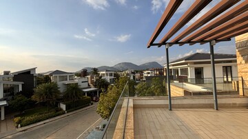 4 BHK Villa – Exterior View View at Prestige Golfshire, Nandi Hills - for Rent