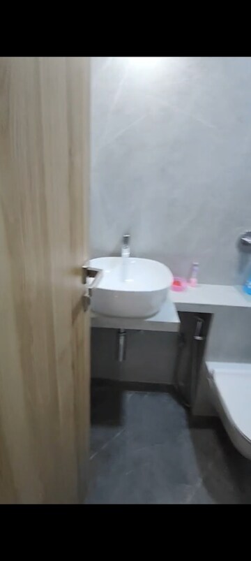 1 BHK Apartment – Exterior View View at Pradnya Apartment Vakola, Vakola - for Rent