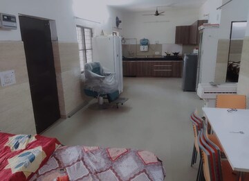 Room in 2 BHK Independent House at Upsidc Site B – for Rent