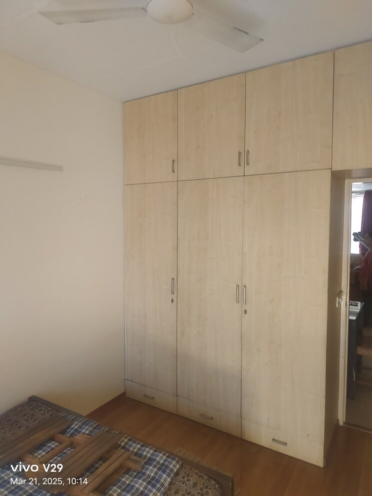 Room, pioneer-park-phase-1 2 Bedroom 1200 Sq.Ft. Apartment In Sector 61 Gurgaon 8514816