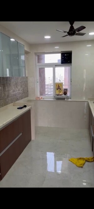  2 BHK Apartment at Sanpada – for Sale