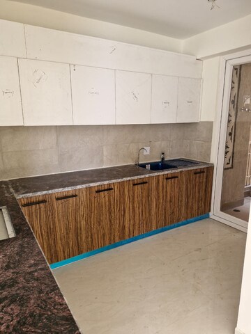 3 BHK Apartment For Rent in Indrapuram