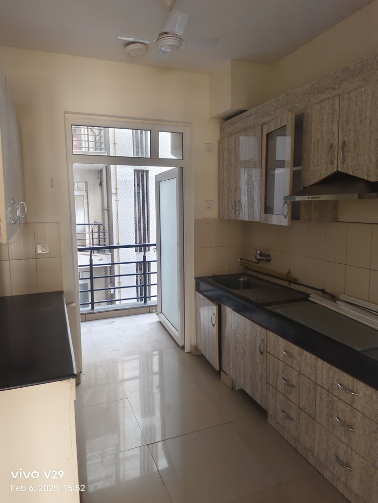 Kitchen, pioneer-park-phase-1 2 Bedroom 1380 Sq.Ft. Apartment In Sector 61 Gurgaon 8514923