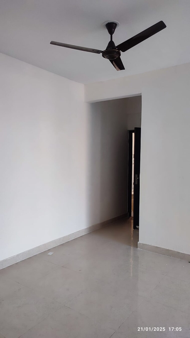 Room, signature-orchard-avenue-2 2 Bedroom 543 Sq.Ft. Apartment In Sector 93 Gurgaon 8514940
