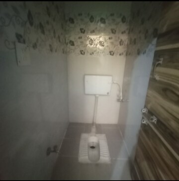 Attached Bathroom in 2 BHK Independent House at Upsidc Site B – for Rent
