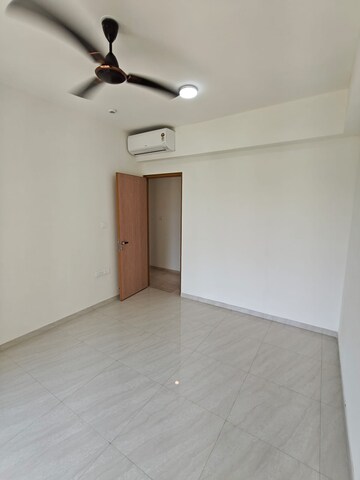 Room in 3 BHK Apartment at Lodha Bella Vita, Nibm Road – for Rent