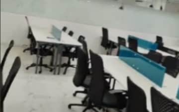 Office Space For Sale in Darshan Purwa
