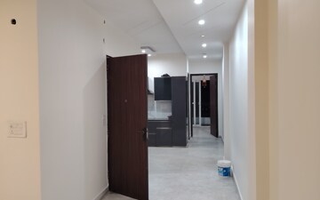 1 BHK Builder Floor For Rent in Janakpuri